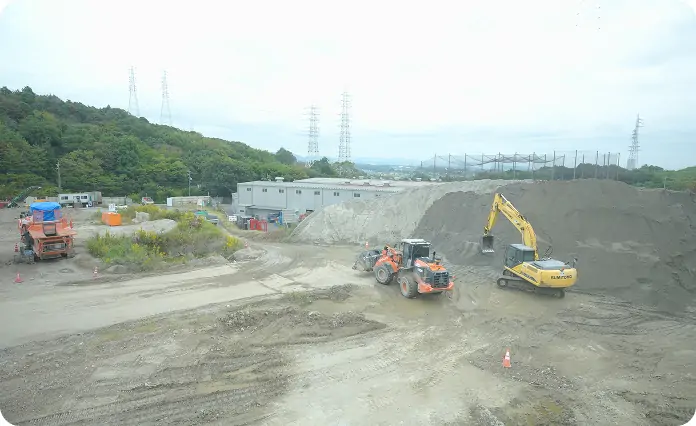 蓮池改良土センター外観